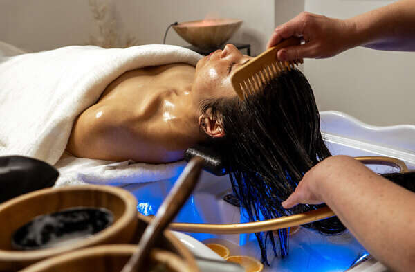 Protocole Head Spa sur modèle